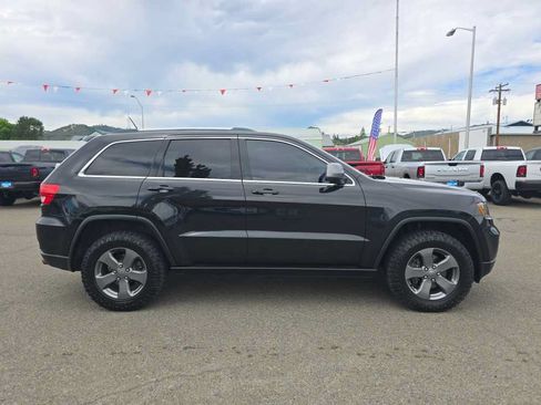 Used 2013 Jeep Grand Cherokee Trailhawk AWD/4WD image 6