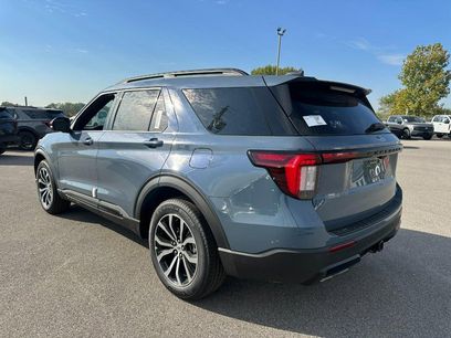New 2026 Ford Explorer ST-Line