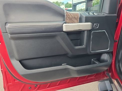 Used 2019 Ford F250 Lariat AWD/4WD image 15