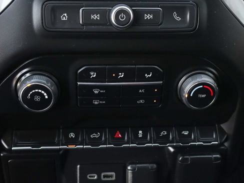 Used 2021 Chevrolet Silverado 1500 Custom RWD image 34