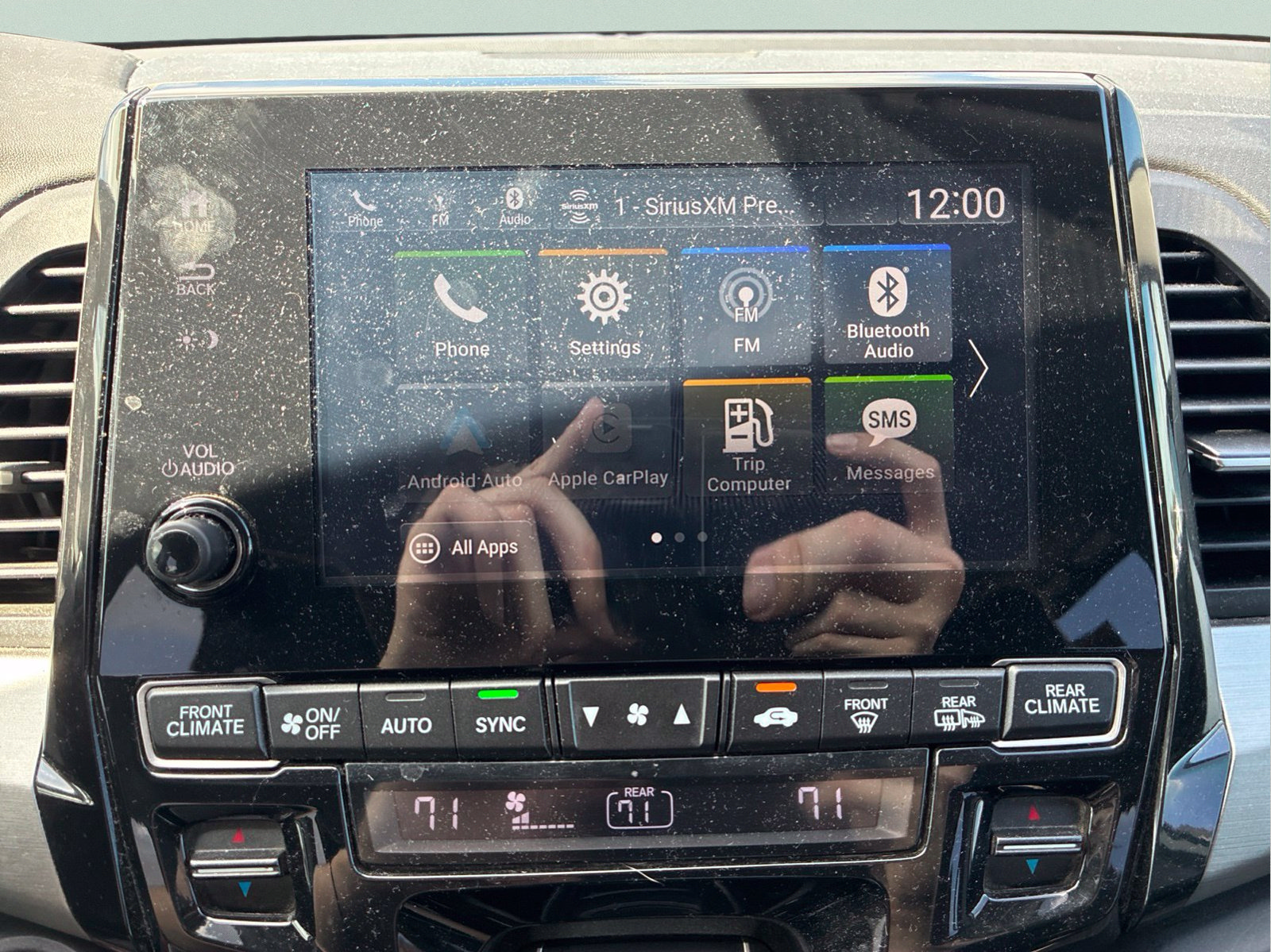 Used 2018 Honda Odyssey EX-L image 18
