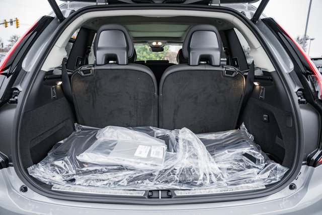 Used 2026 Volvo XC90 B6 Ultra w/ Protection Package AWD/4WD image 10