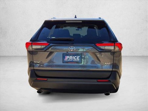 Used 2024 Toyota RAV4 XLE image 7