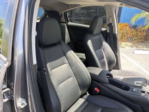Used 2022 Honda HR-V EX-L image 29