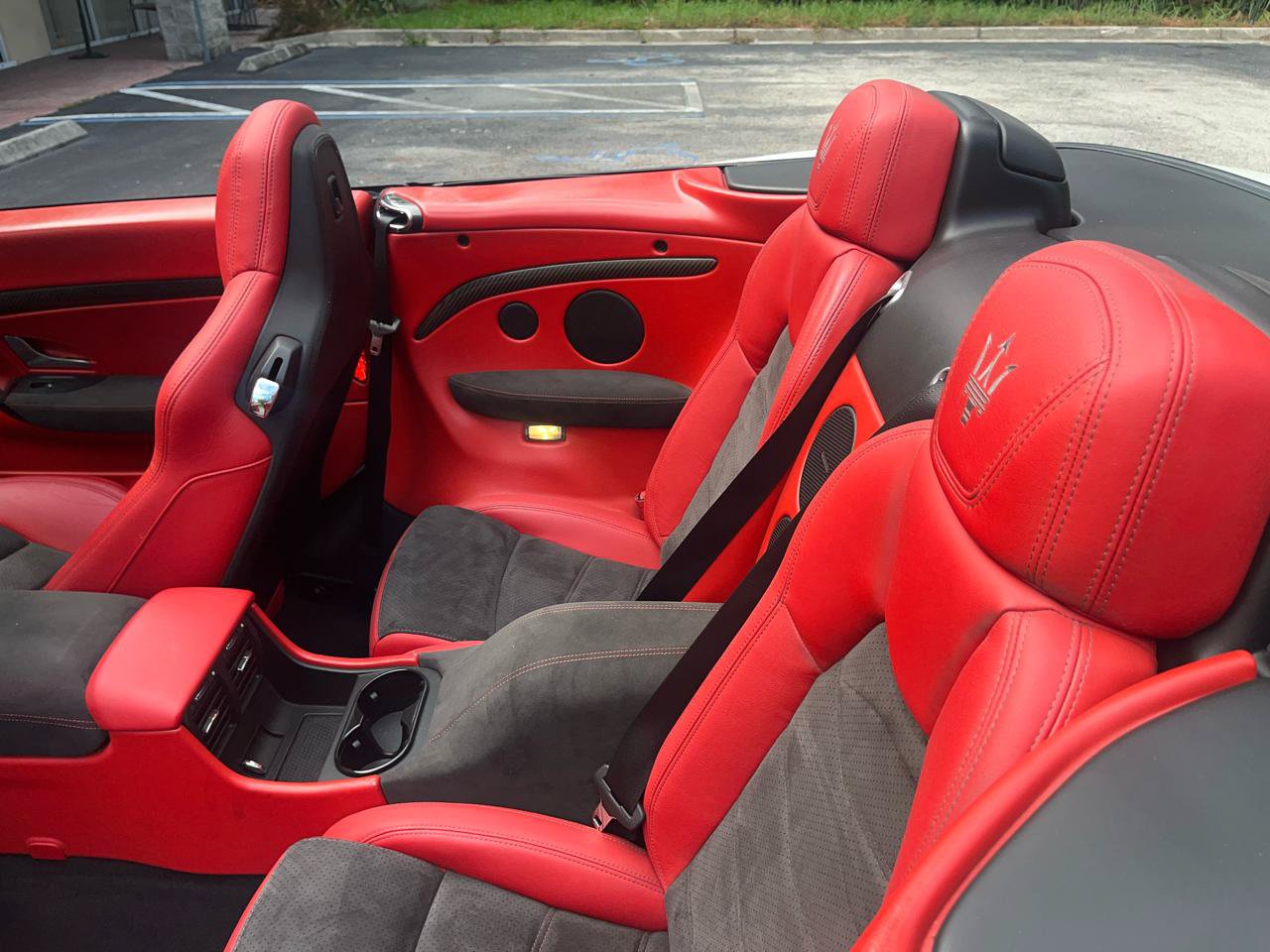 Used 2018 Maserati GranTurismo MC RWD image 40