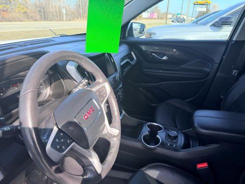 Used 2020 GMC Terrain SLT w/ Preferred Package image 9