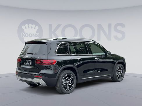 New 2026 Mercedes-Benz GLB 250 4MATIC image 11