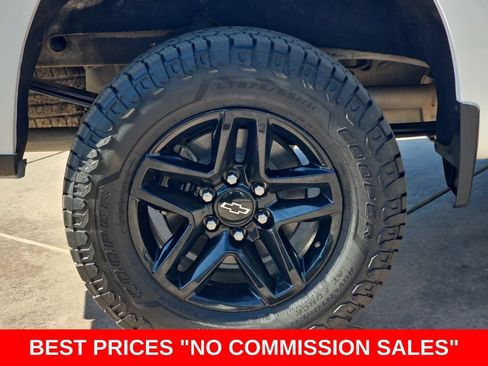 Used 2024 Chevrolet Silverado 1500 LT Trail Boss w/ Protection Package AWD/4WD image 38