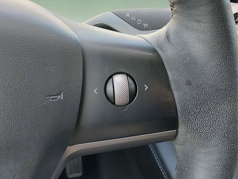 Used 2021 Tesla Model 3 Standard Range Plus RWD image 29