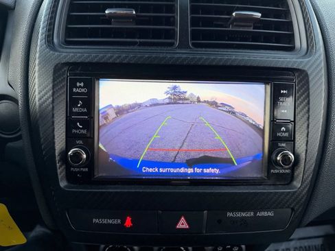 Used 2021 Mitsubishi Outlander Sport FWD image 15