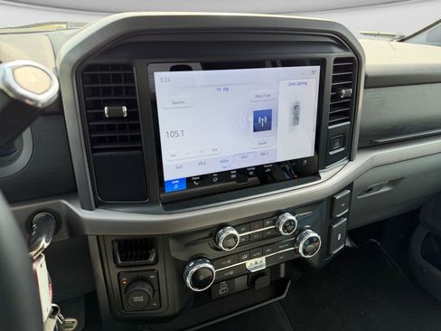 Used 2022 GMC Sierra 2500 SLE w/ SLE Convenience Package AWD/4WD image 15