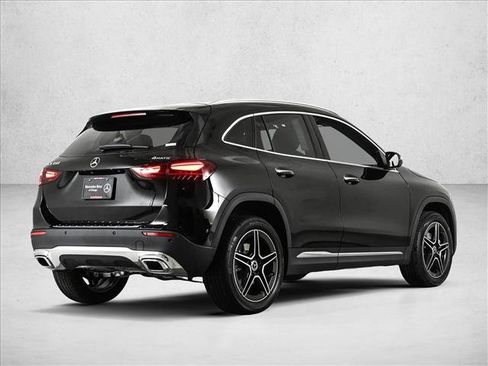 New 2026 Mercedes-Benz GLA 250 4MATIC image 5