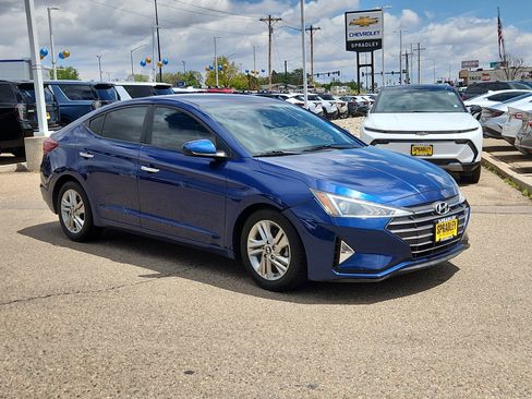Used 2019 Hyundai Elantra SEL FWD image 7
