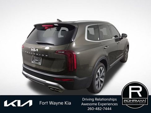 Used 2022 Kia Telluride S FWD image 8
