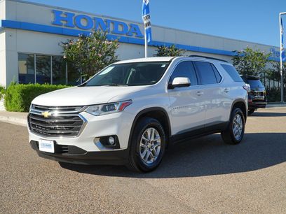 Used 2021 Chevrolet Traverse LT