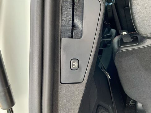 Used 2019 Dodge Grand Caravan GT FWD image 31