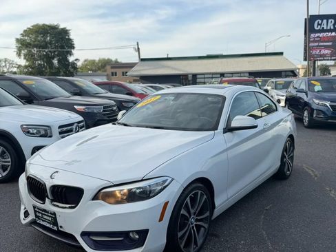 Used 2017 BMW 230i xDrive Coupe AWD/4WD image 2