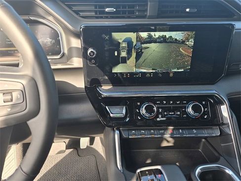 Used 2026 GMC Sierra 1500 Denali w/ Denali Reserve Package image 13