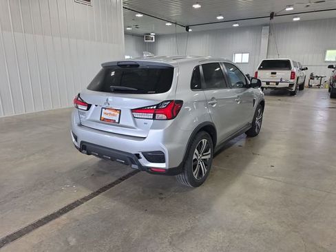 Used 2020 Mitsubishi Outlander Sport ES AWD/4WD image 8