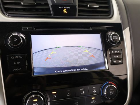 Used 2018 Nissan Altima 2.5 SR w/ SR Midnight Edition image 6