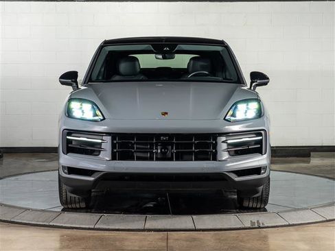 Certified 2026 Porsche Cayenne S image 6