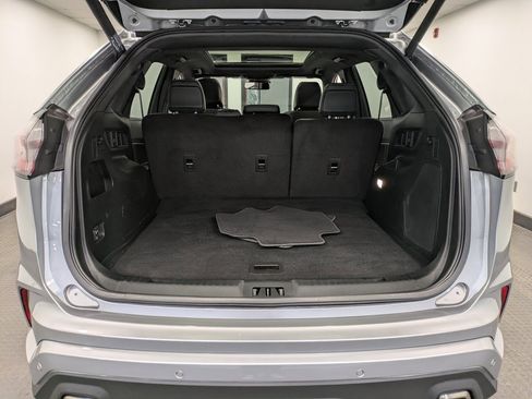 Used 2022 Ford Edge ST w/ Equipment Group 401A image 25