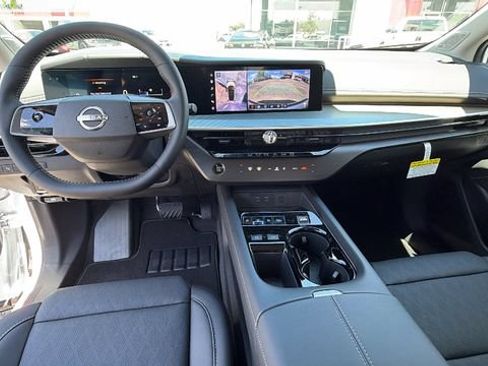 New 2026 Nissan Murano Platinum w/ Cargo Package AWD/4WD image 18