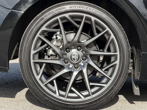 Used 2025 Toyota Camry XSE image 34