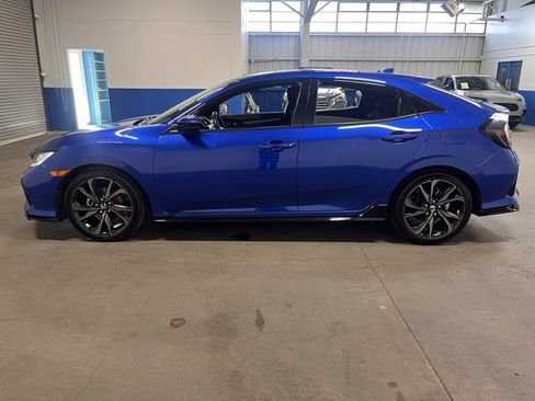 Used 2019 Honda Civic Sport image 6