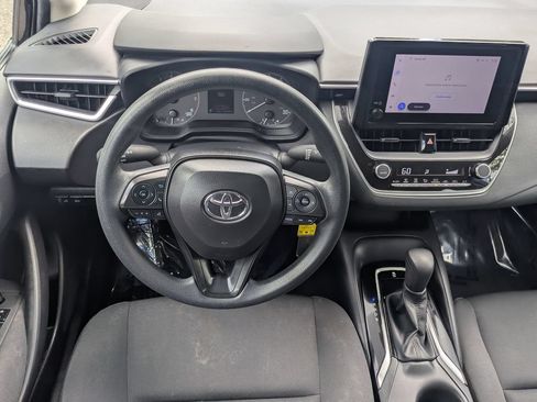 Used 2024 Toyota Corolla LE FWD image 16