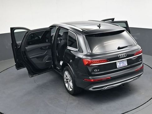 Used 2023 Audi Q7 3.0T Premium Plus AWD/4WD image 39