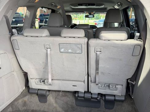 Used 2014 Honda Odyssey Touring Elite image 17