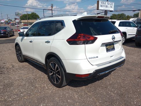 Used 2019 Nissan Rogue SL w/ Premium Package FWD image 5