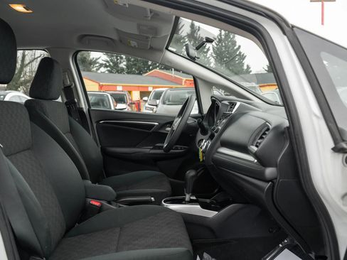 Used 2015 Honda Fit LX image 11