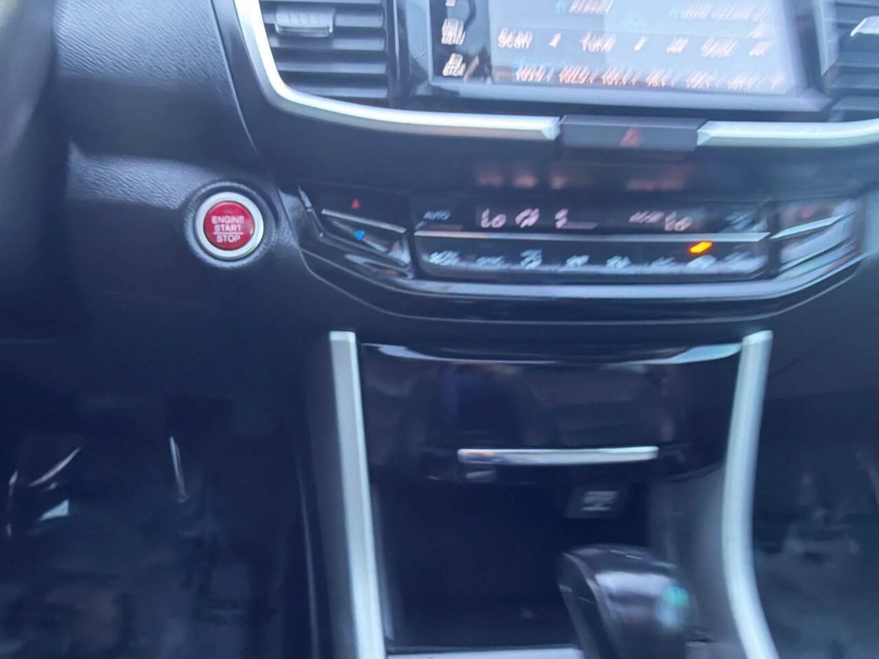 Used 2016 Honda Accord EX-L image 26