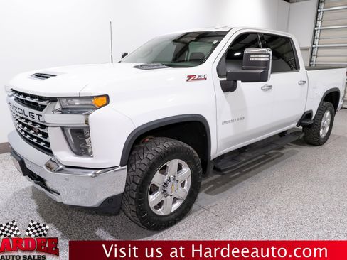 Used 2021 Chevrolet Silverado 2500 LTZ w/ LTZ Convenience Package image 2