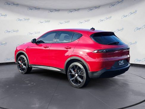 Used 2024 Dodge Hornet GT image 3