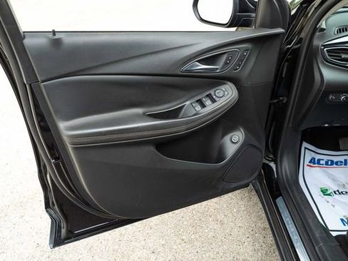 Used 2021 Buick Encore GX Essence w/ Advanced Technology Package image 11