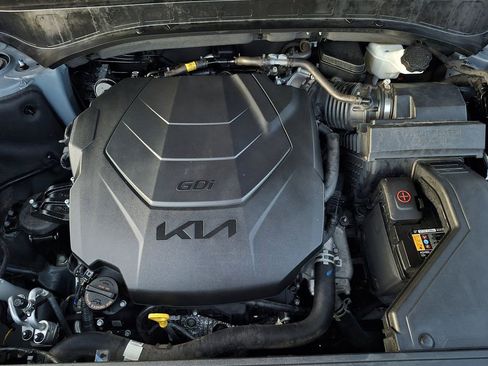 Used 2025 Kia Telluride S image 20