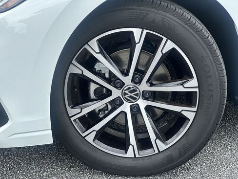 New 2025 Volkswagen Jetta Sport image 10