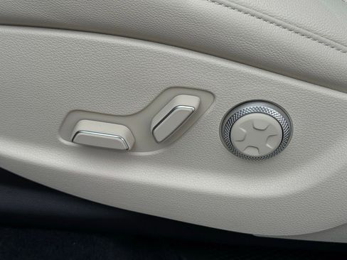 New 2026 Genesis GV80 2.5T Select image 28