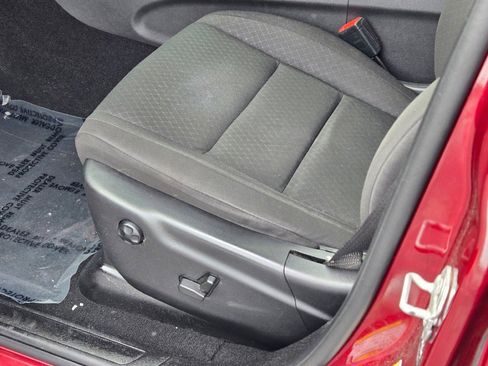 Used 2021 Jeep Grand Cherokee Laredo image 20