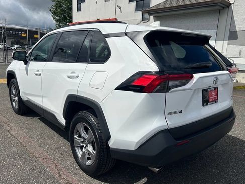 Used 2024 Toyota RAV4 XLE w/ Convenience Package AWD/4WD image 7