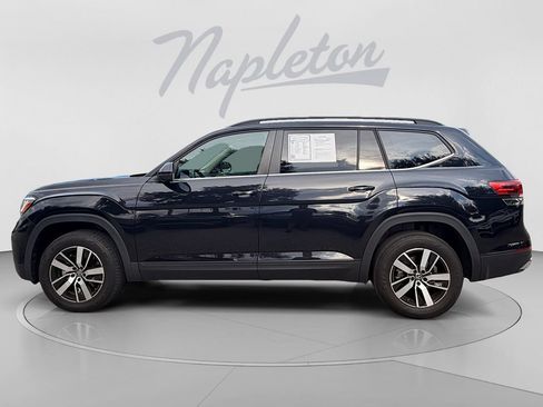 Used 2023 Volkswagen Atlas SE FWD image 2