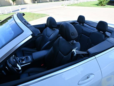 Used 2024 BMW 430i Convertible image 28