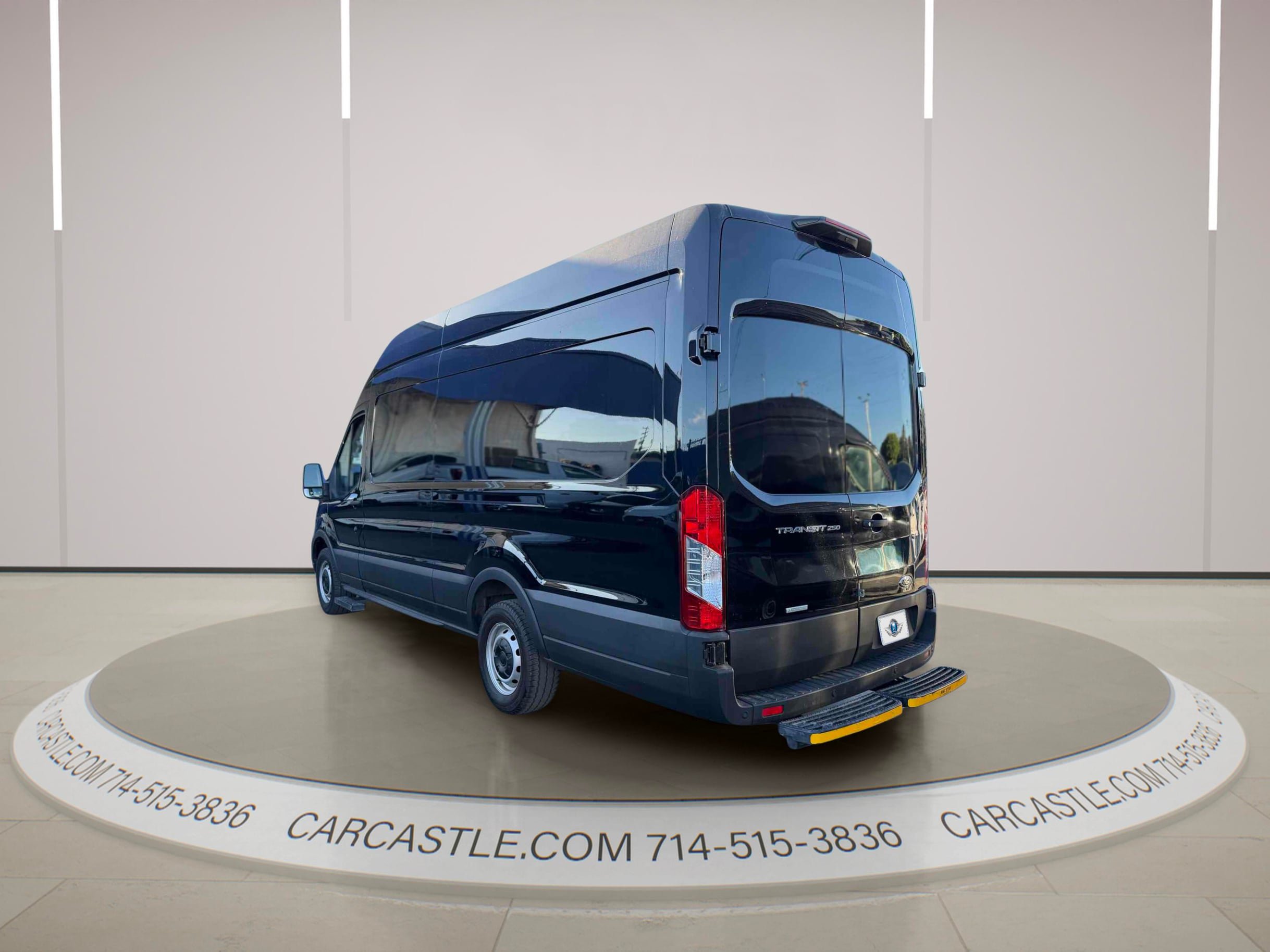 Used 2023 Ford Transit 250 148 High Roof Extended w/ Load Area Protection Package RWD image 3