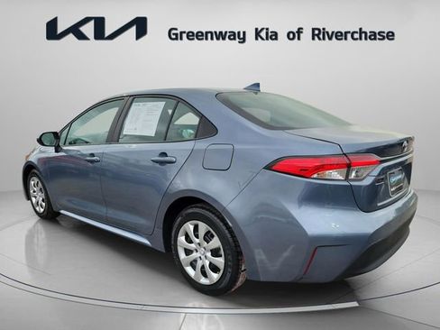 Used 2024 Toyota Corolla LE FWD image 4