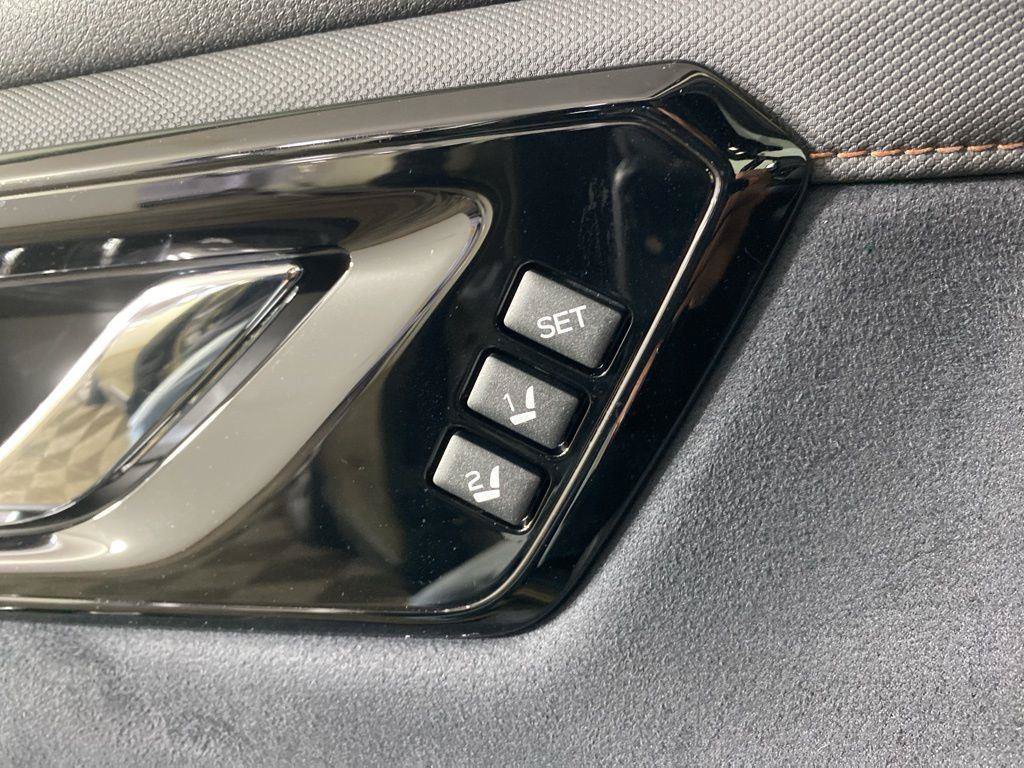 Used 2025 Subaru Forester Touring AWD/4WD image 26