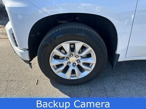 Used 2020 Chevrolet Silverado 1500 Custom w/ Custom Value Package image 7