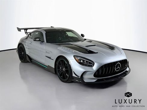 Used 2021 Mercedes-Benz AMG GT Black Series image 3